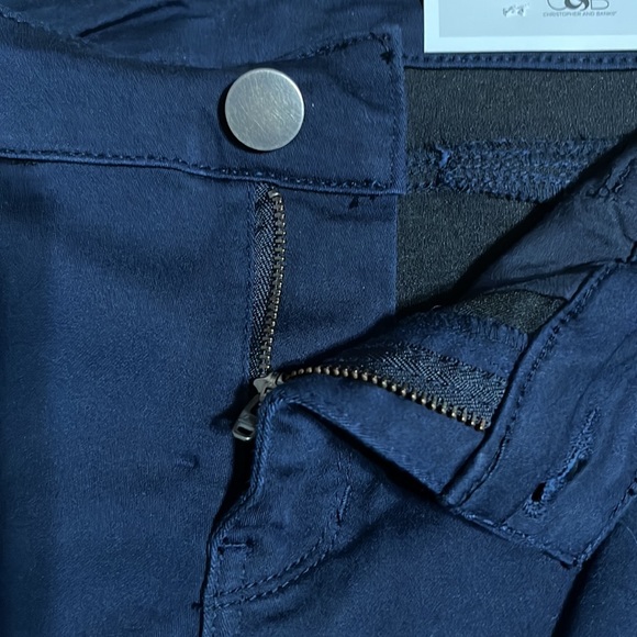 Petite Christopher and Bank size 4 slacks. Navy blue in color. - Picture 3 of 9